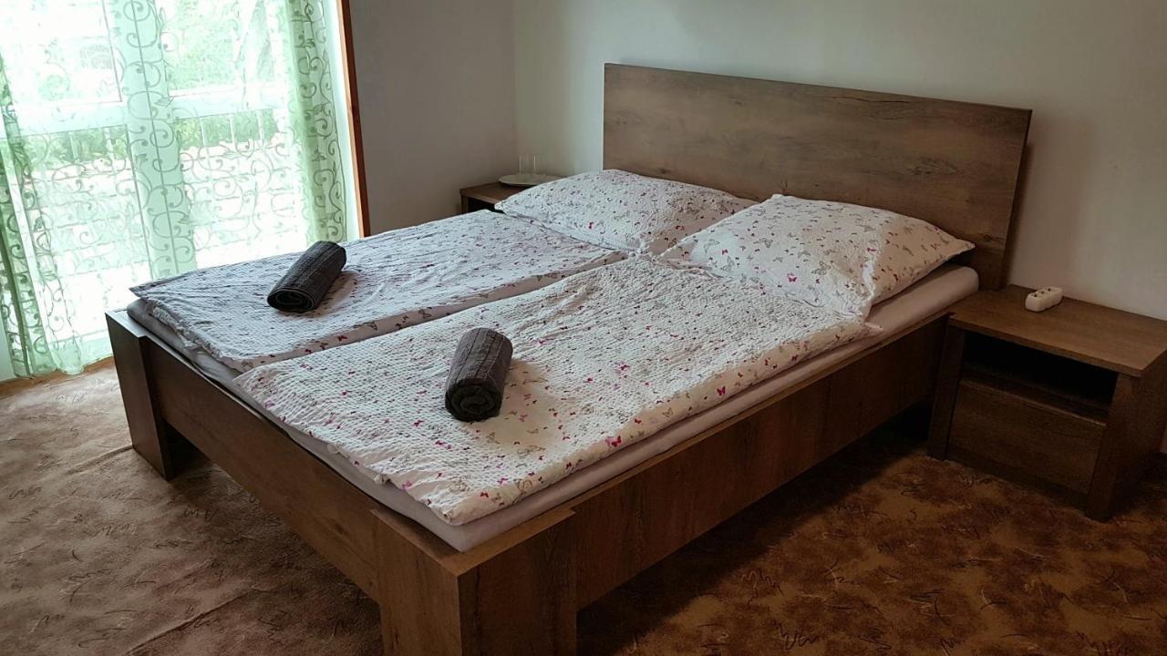 Hotel Szatmari Vendeghaz Badacsonytomaj Zewnętrze zdjęcie